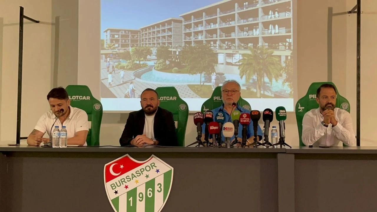 68668B5044Cec Bursaspor Divani T