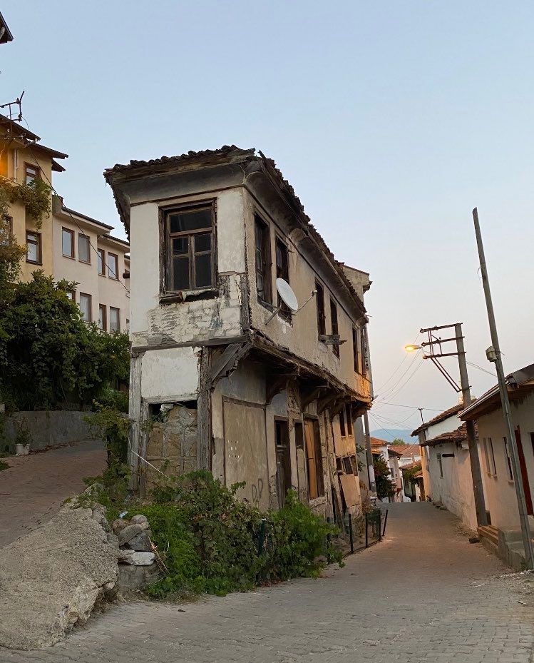 56E43E5F C3Ee 466A Ad82 13F18020622B