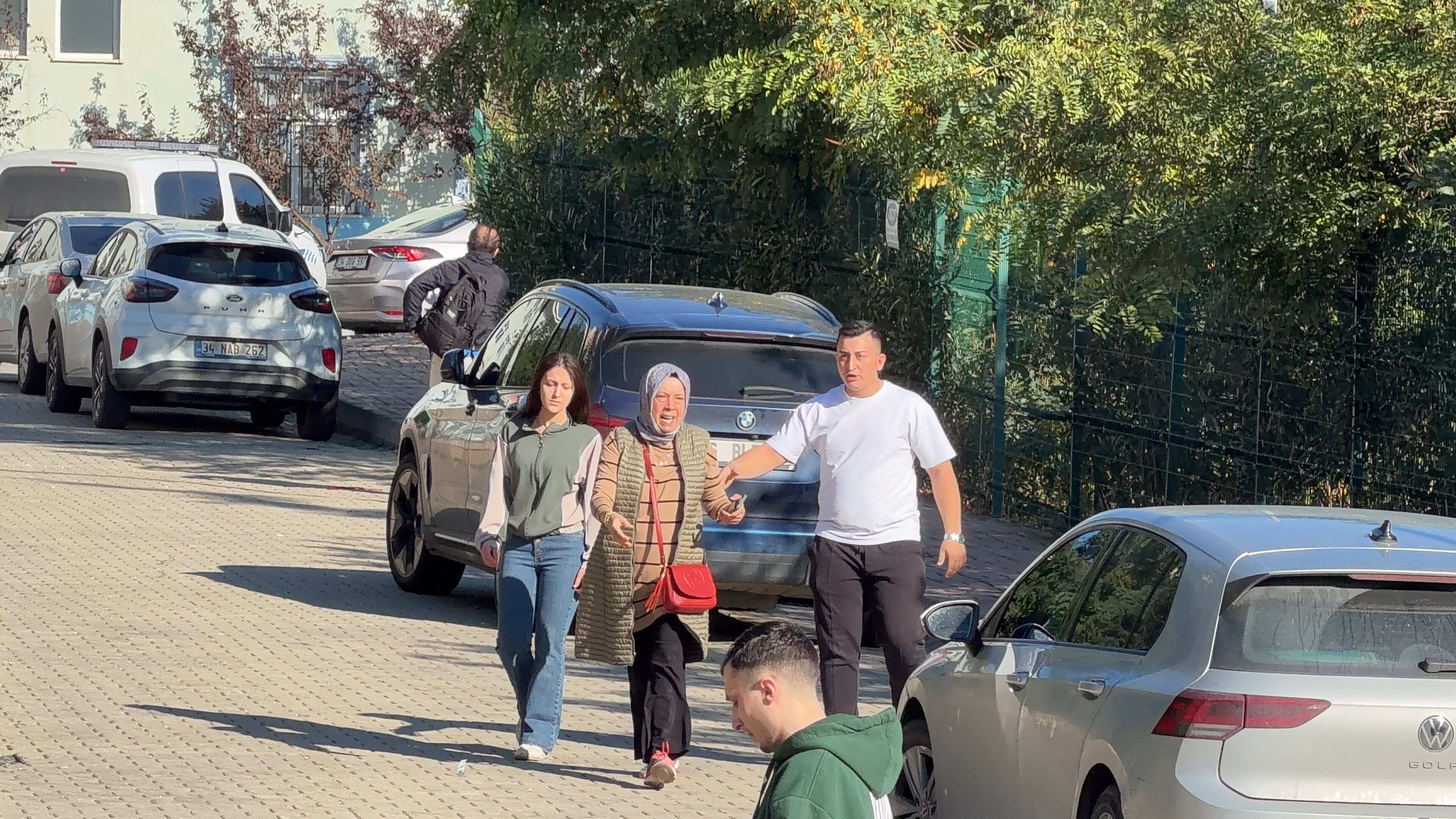 Ortaokulda bıçaklı saldırı. 3'ü ağır 8 öğrenci yaralı