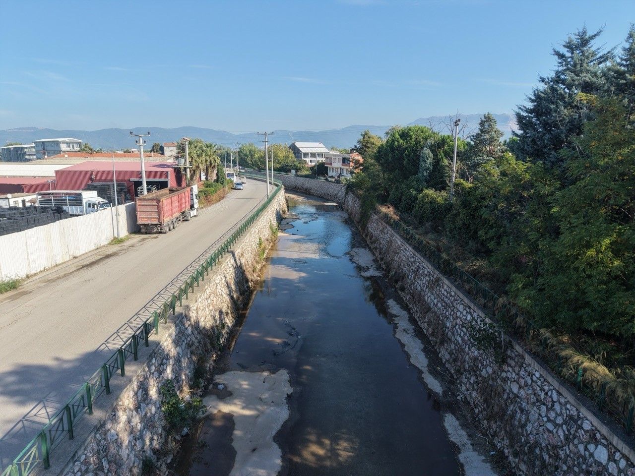 Bursa'nın derelerinde kapsamlı temizlik çalışması